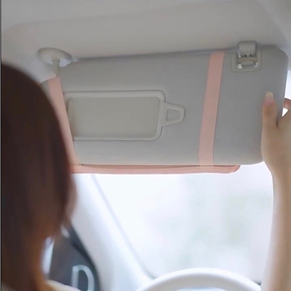 Hello Kitty organizer, storage car black color - Picture 8 of 9